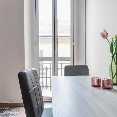 Apartamento Joivy Elegant 1-br Flat Next To Centrale