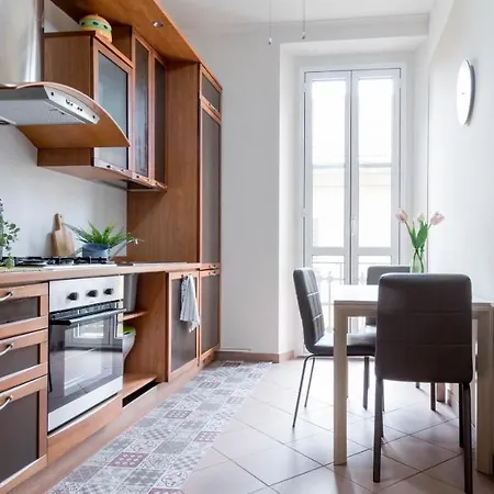Apartamento Joivy Elegant 1-br Flat Next To Centrale Milán