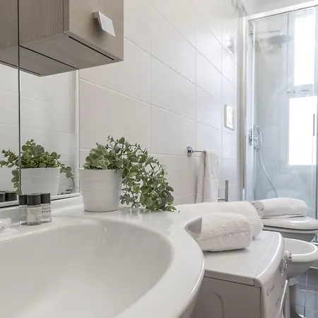 Lejlighed Joivy Elegant 1-br Flat Next To Milano