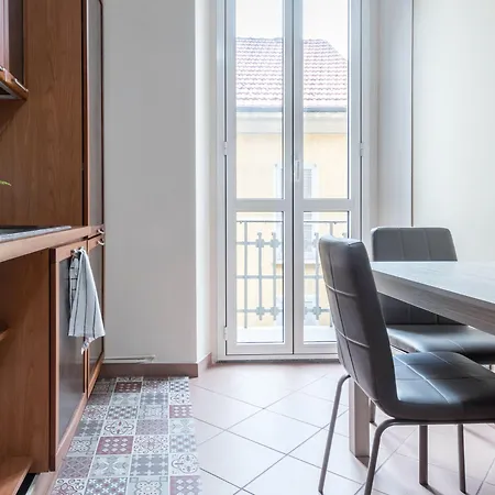 Lejlighed Joivy Elegant 1-br Flat Next To *